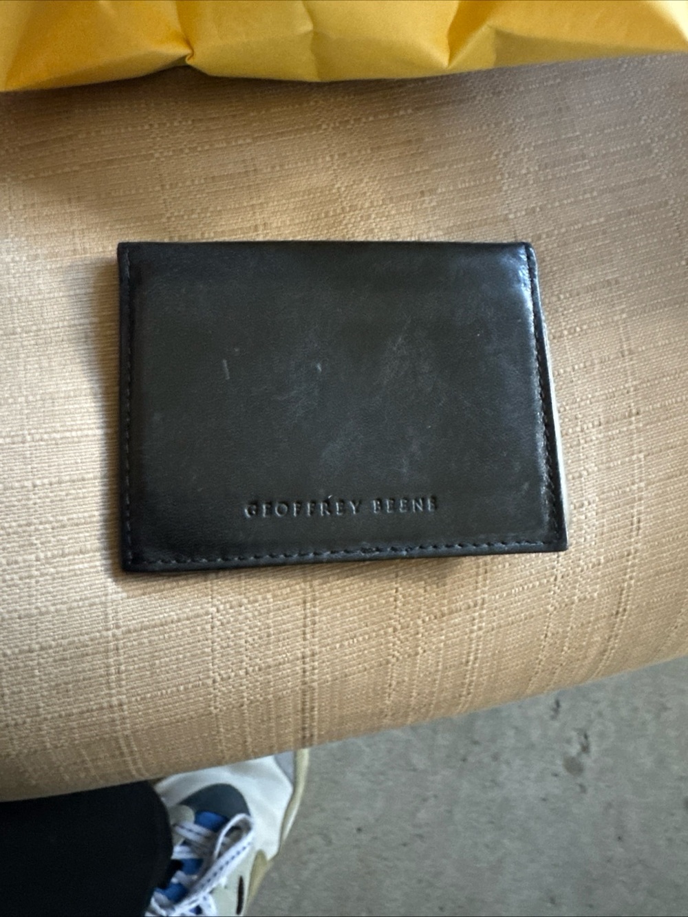 Geoffrey Beene id/ card wallet with insert. Black. Pre-owned